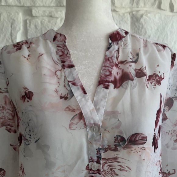Floral Blouse - Picture 6 of 10